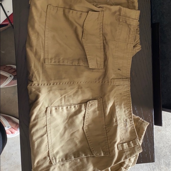 Cargo shorts - Picture 6 of 7